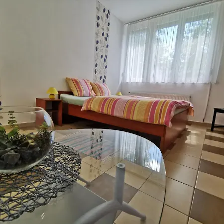 1st Floor Apartman Apartment